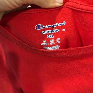 Men’s Vintage Champion T-shirt.